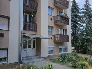 Eladó 51 m²-estársasházi lakás Ózd, Vajda János út: 13'800'000 Ft
