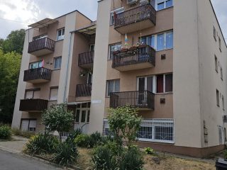 Eladó 51 m²-estársasházi lakás Ózd, Vajda János út: 13'800'000 Ft