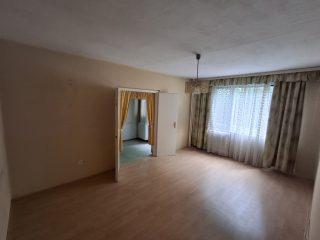 Eladó 56 m²-estársasházi lakás Ózd, Vasvár út: 12'000'000 Ft