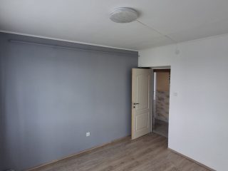 Eladó 51 m²-estársasházi lakás Ózd, Vasvár út: 14'500'000 Ft