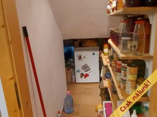 Eladó 160 m²-escsaládi ház Páty, Kökörcsin utca: 140'000'000 Ft