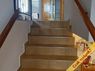 Eladó 160 m²-escsaládi ház Páty, Kökörcsin utca: 140'000'000 Ft