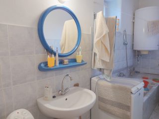 Eladó 90 m²-escsaládi ház Pázmánd (Pázmánd) , Petőfi utca: 49'900'000 Ft