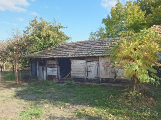 Eladó 90 m²-escsaládi ház Pázmánd (Pázmánd) , Petőfi utca: 49'900'000 Ft