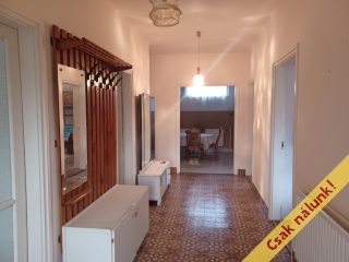 Eladó 100 m²-escsaládi ház Pázmánd, Vadász utca: 72'000'000 Ft