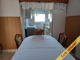 Eladó 100 m²-escsaládi ház Pázmánd, Vadász utca: 72'000'000 Ft