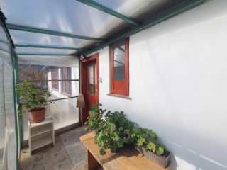 Eladó 96 m²-escsaládi ház Pécel, Bartoshegy - Városközpont közeli utca: 55'000'000 Ft