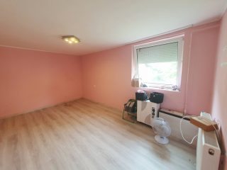 Eladó 70 m²-escsaládi ház Pécel, Bartoshegy csendes utca: 42'900'000 Ft