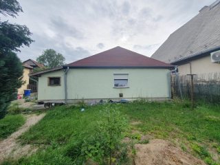 Eladó 70 m²-escsaládi ház Pécel, Bartoshegy csendes utca: 42'900'000 Ft