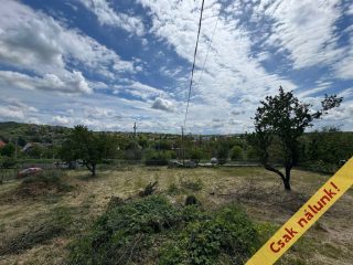 Eladó 200 m²-escsaládi ház Pécel, Erzsébet sétány: 152'000'000 Ft