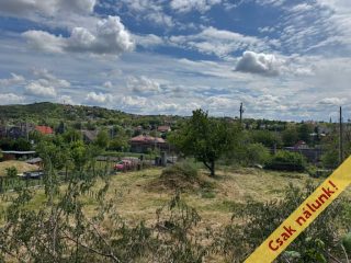 Eladó 200 m²-escsaládi ház Pécel, Erzsébet sétány: 152'000'000 Ft