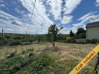 Eladó 200 m²-escsaládi ház Pécel, Erzsébet sétány: 152'000'000 Ft