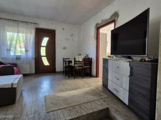 Eladó 75 m²-escsaládi ház Pécel, Maglódi úthoz közeli utca: 78'500'000 Ft