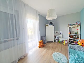 Eladó 400 m²-escsaládi ház Pécel, Pécel: 368'000'000 Ft