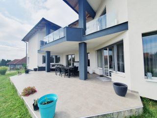 Eladó 200 m²-esikerház Pécel, Pécel: 134'900'000 Ft