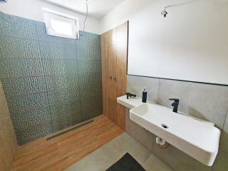 Eladó 200 m²-esikerház Pécel, Pécel: 134'900'000 Ft