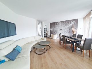 Eladó 200 m²-esikerház Pécel, Pécel: 134'900'000 Ft