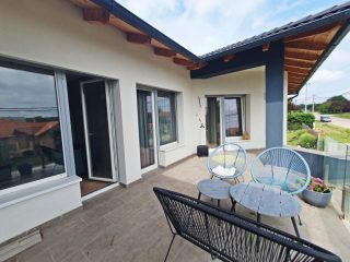 Eladó 200 m²-esikerház Pécel, Pécel: 134'900'000 Ft