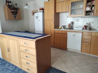 Eladó 69 m²-estársasházi lakás Pécs, Kanyar utca: 49'900'000 Ft