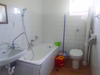 Kiadó 67 m²-estársasházi lakás Pécs, Mártírok útja: 80'000 Ft