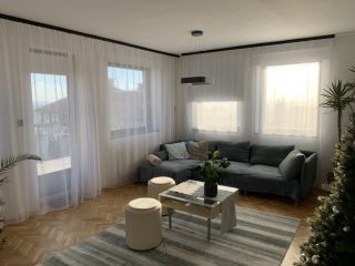 Eladó 180 m²-escsaládi ház Pécs, Szőlő utca: 115'000'000 Ft