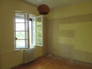 Eladó 85 m²-estársasházi lakás Pétfürdő, Hősök tere: 23'900'000 Ft