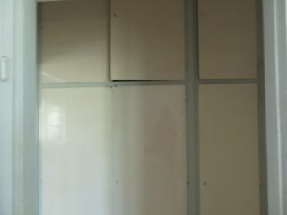 Eladó 85 m²-estársasházi lakás Pétfürdő, Hősök tere: 23'900'000 Ft