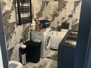 Eladó 112 m²-escsaládi ház Pilis, Központ közeli út: 76'000'000 Ft