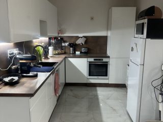 Eladó 112 m²-escsaládi ház Pilis, Központ közeli út: 76'000'000 Ft