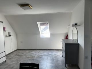 Eladó 112 m²-escsaládi ház Pilis, Központ közeli út: 76'000'000 Ft