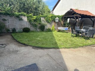 Eladó 112 m²-escsaládi ház Pilis, Központ közeli út: 76'000'000 Ft