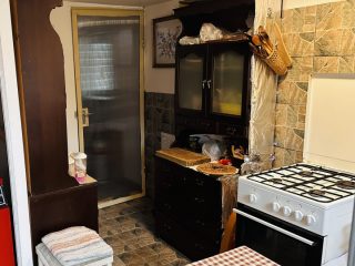 Eladó 100 m²-escsaládi ház Pilis, Központi utca: 69'000'000 Ft