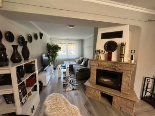 Eladó 150 m²-esikerház Pilis, Szép, karbantartott ház: 96'900'000 Ft