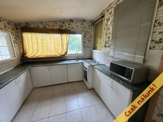 Eladó 80 m²-esüdülő Pilis, Zártkert: 22'900'000 Ft