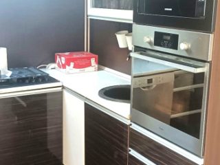 Eladó 220 m²-escsaládi ház Pilisborosjenő, Iskola utca: 159'900'000 Ft