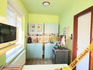 Eladó 177 m²-escsaládi ház Pilisvörösvár, Karátsonyi liget: 113'000'000 Ft