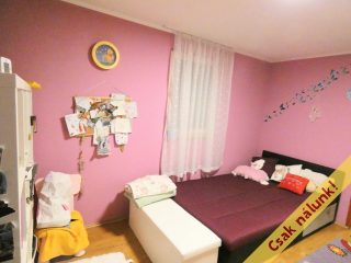 Eladó 177 m²-escsaládi ház Pilisvörösvár, Karátsonyi liget: 113'000'000 Ft