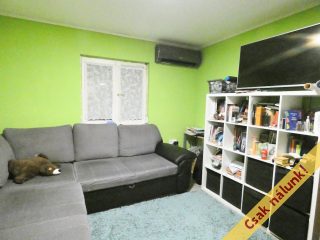 Eladó 177 m²-escsaládi ház Pilisvörösvár, Karátsonyi liget: 113'000'000 Ft