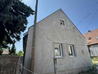 Eladó 120 m²-escsaládi ház Pilisvörösvár, Pacsirta utca: 119'900'000 Ft