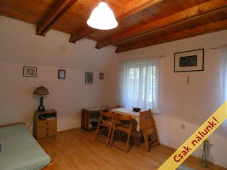 Eladó 48 m²-esüdülő Pócsmegyer, Pócsmegyer: 28'000'000 Ft