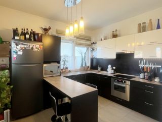 Eladó 80 m²-estársasházi lakás Pomáz, Fáy András utca: 98'900'000 Ft