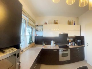 Eladó 80 m²-estársasházi lakás Pomáz, Fáy András utca: 98'900'000 Ft