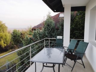 Eladó 208 m²-escsaládi ház Pomáz, Orlovácz utca: 183'500'000 Ft