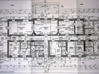 Eladó 359 m²-escsaládi ház Pusztakovácsi, Központ: 56'000'000 Ft