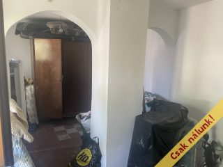 Eladó 75 m²-escsaládi ház Pusztaszabolcs, Arany János utca: 56'000'000 Ft