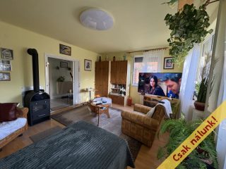 Eladó 81 m²-escsaládi ház Pusztaszabolcs, Híres Ember utca: 64'900'000 Ft