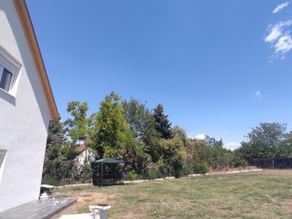 Eladó 120 m²-escsaládi ház Pusztaszabolcs, Magyar utca: 86'900'000 Ft