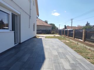 Eladó 120 m²-escsaládi ház Pusztaszabolcs, Magyar utca: 86'900'000 Ft