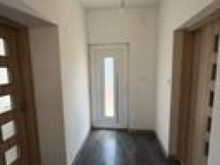Eladó 120 m²-escsaládi ház Pusztaszabolcs, Magyar utca: 86'900'000 Ft