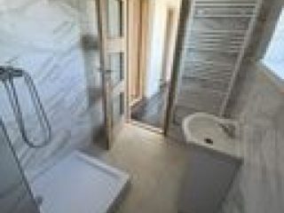 Eladó 120 m²-escsaládi ház Pusztaszabolcs, Magyar utca: 86'900'000 Ft